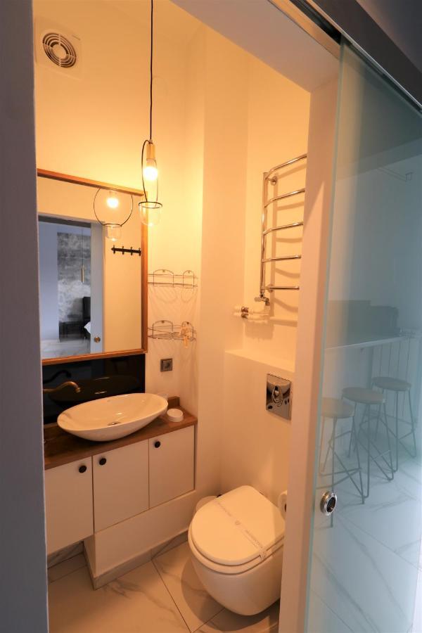 Deluxe Skyline Retreat - Old Town Bucarest