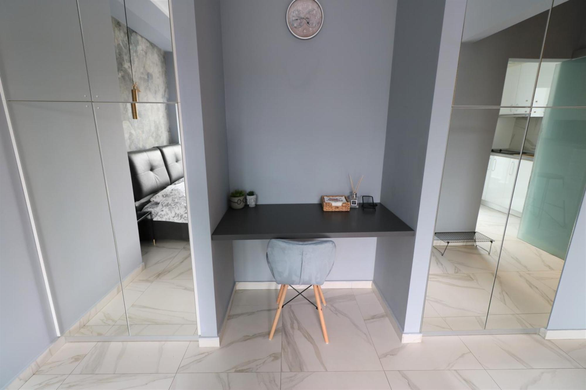 Deluxe Skyline Retreat - Old Town Appartamento Bucarest